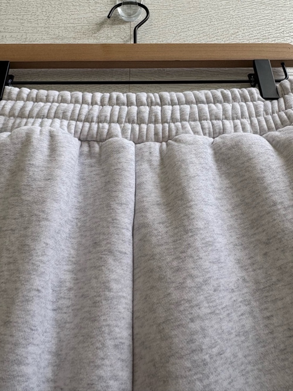 Comfrt Signature Sweatpants – Light Heather Grey – Size Medium (Unisex) - Picture 10 of 14